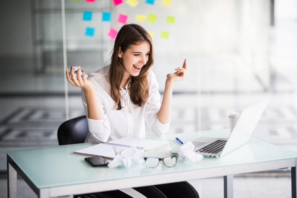 Soporte técnico y asesoría especializada en software Helisa para empresas colombianas